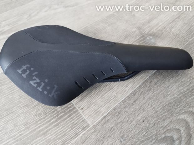 Fizik antares best sale r7 precio