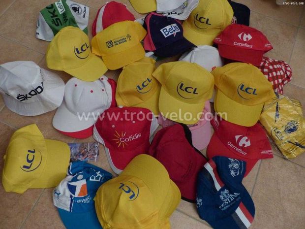 Lot de casquettes - 1