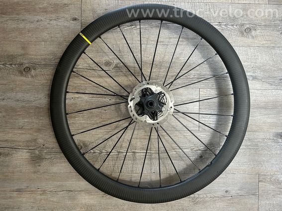 Paire De Roues Carbone Mavic Cosmic Sle Pour Vélo De Route - 11 Vitesses, Frein Sur Jante - Occasion En état Fonctionnel