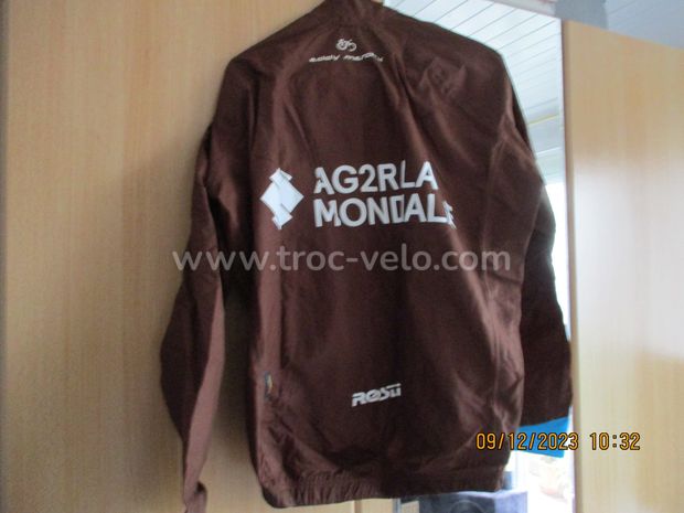 Veste Dryfull AG2R taille XXXL  - 2