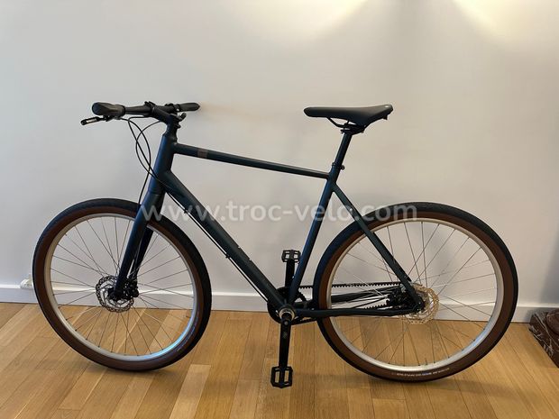 Vélo Cube Hyde Pro XL 62 cm - cadre aluminium, courroie carbone, freinage hydraulique Shimano, transmission Shimano Nexus 8 vitesses - 4