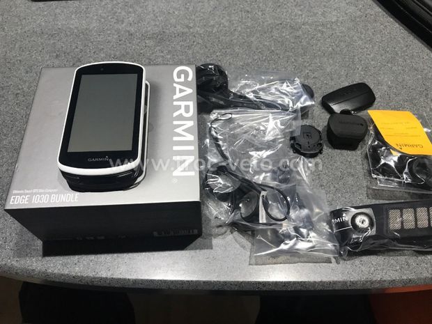 Garmin edge 1030 hotsell performance bundle