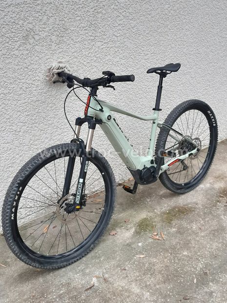 Giant fathom e top