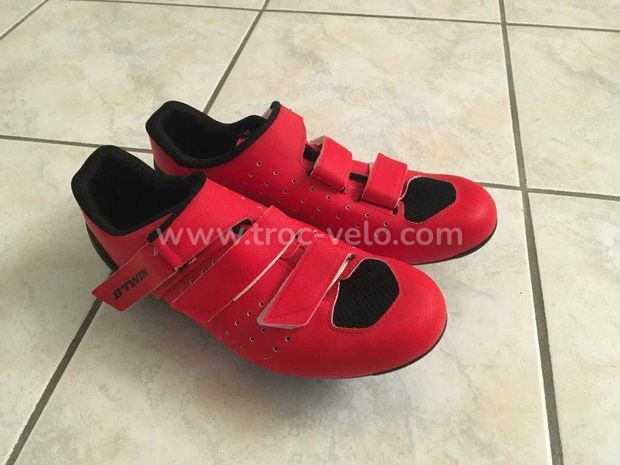 Chaussures b'twin 500 rouge neuve - 1