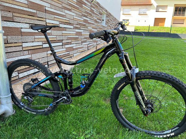 Giant reign cheap 3 2018