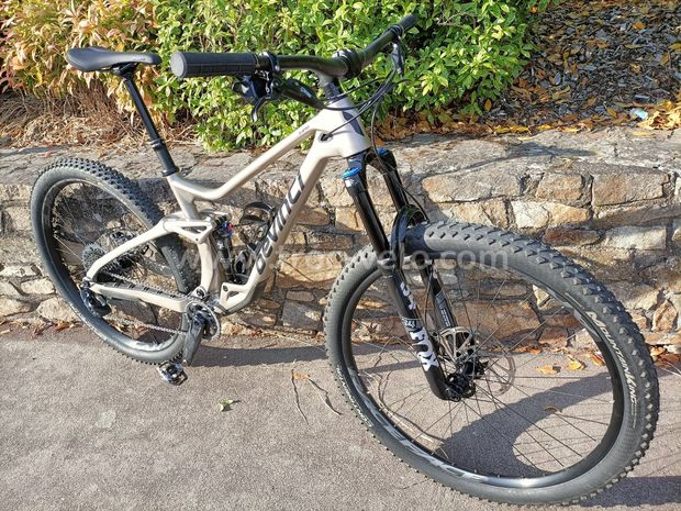 VTT DEVINCI DJANGO carbone 2023 DEVINCI 85000 Troc V lo