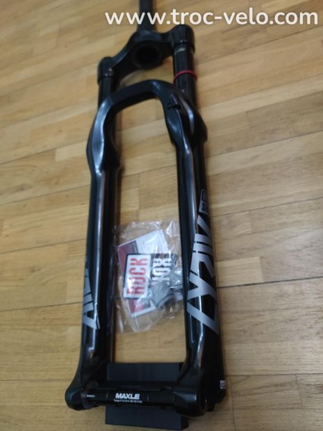 Rockshox sales lyrik emtb