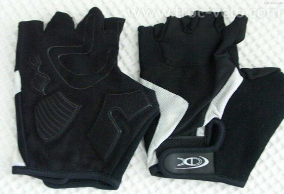 Kit fixations anti brouillard pour Peugeot 208 - Origine Pièces Auto Kit fixations anti brouillard pour Peugeot 208 - Origine Pièces Auto