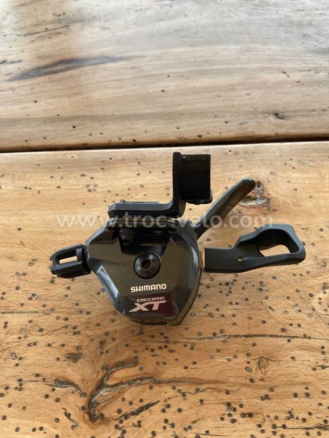 Shifter Shimano XT 11v gauche SHIMANO 05130 Troc V lo