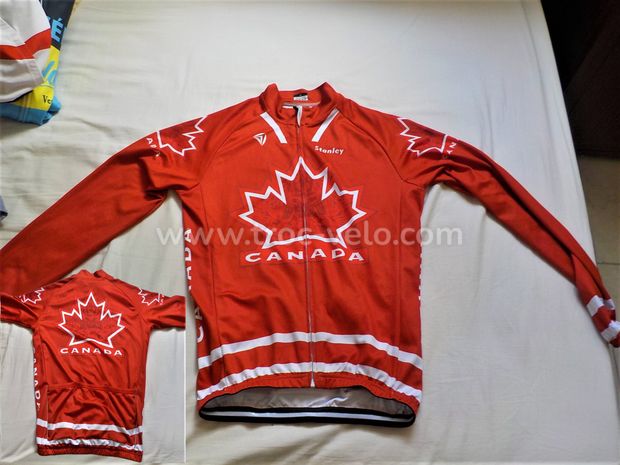 ensemble maillot et cuissard CANADA - 2