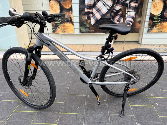 beginner hardtail mountain bike