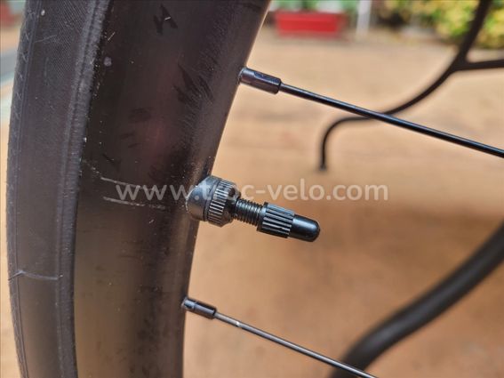 baby bike seat minimum age