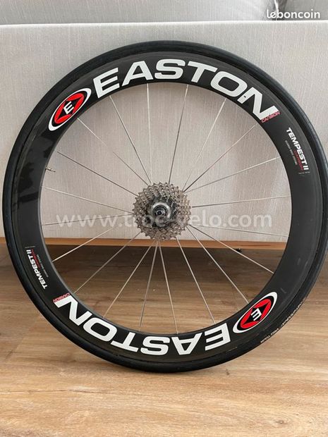 ROUES CARBONE EASTON TEMPEST II EASTON 35310 Troc V lo