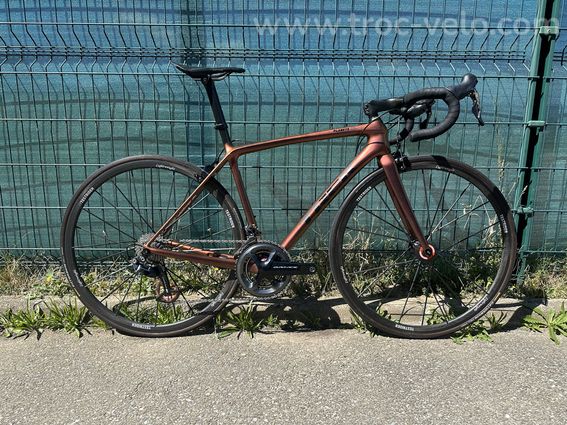 Vélo De Route Trek Emonda SLR 8 Dura Ace - Cadre Carbone 56 Cm, Freins à Disque Hydrauliques, 11 Vitesses