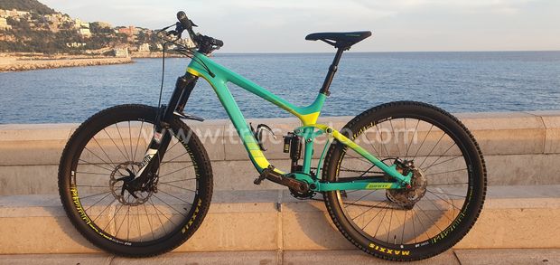 Roue vtt giant discount 27.5