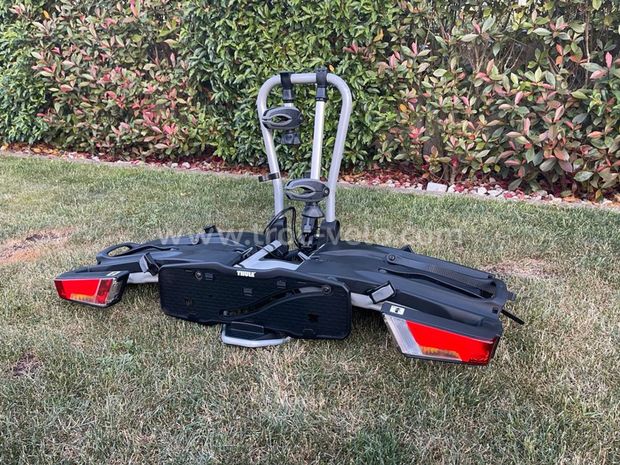easyfold xt2 thule