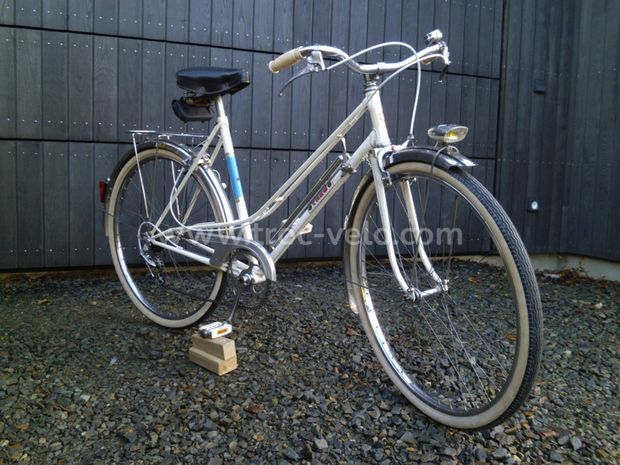 Vélo ville vintage rénové (Théo Cycles) - 2