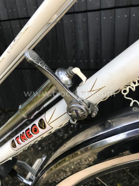 Vélo ville vintage rénové (Théo Cycles) - 8