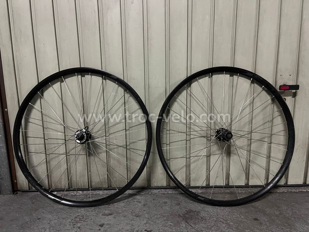 Roues gravel disc Axis Classic - 1