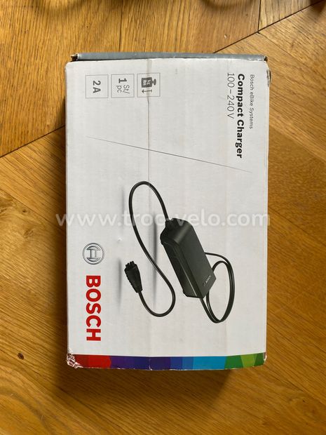 Chargeur Bosch compact 2A - 1